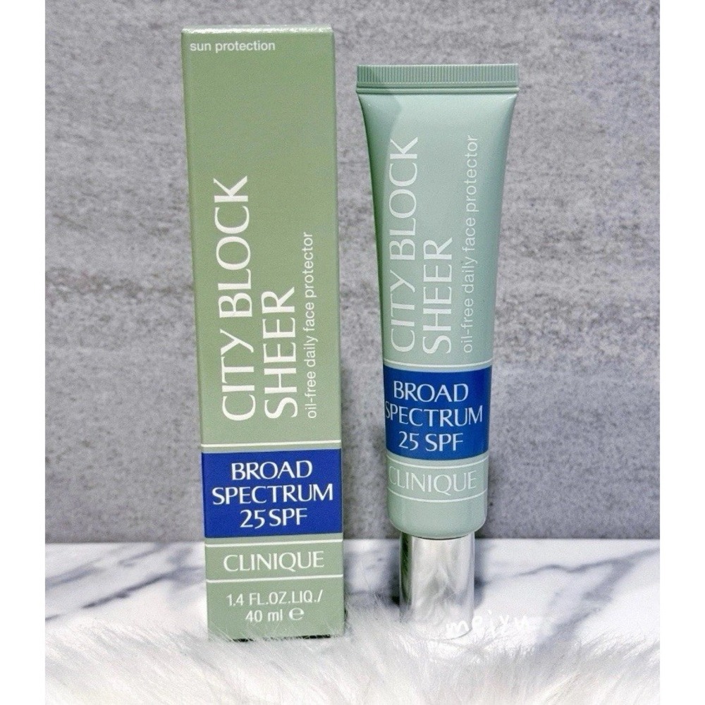 New City Block Sheer SPF 25 Oil-Free Daily Face Protector 1.4 Oz 40 Ml Fast Ship - Picture 3 of 3